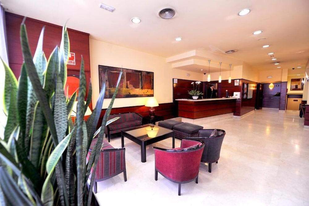 Hotel Glòries 3*