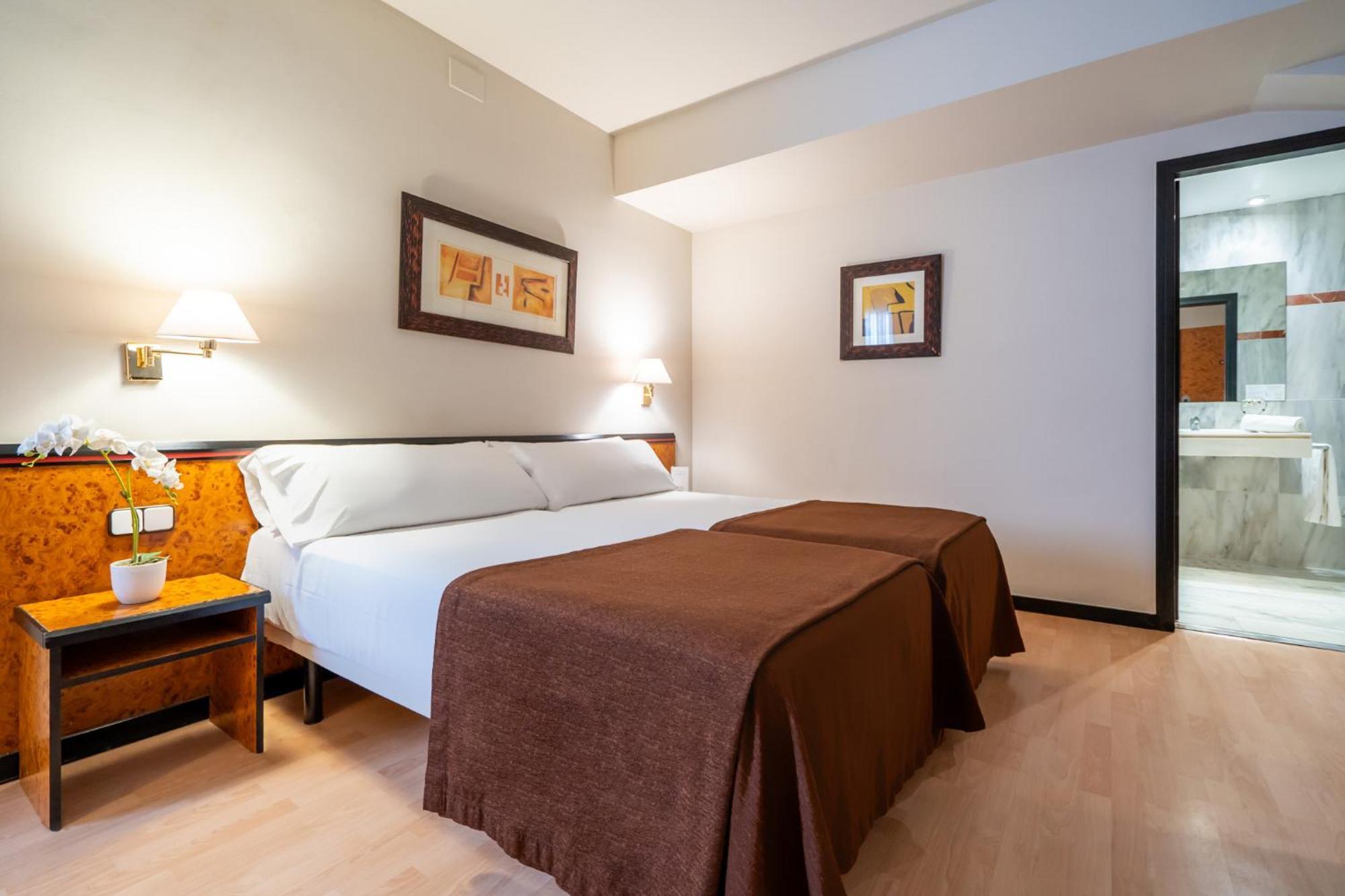 Glòries Hotel 3*